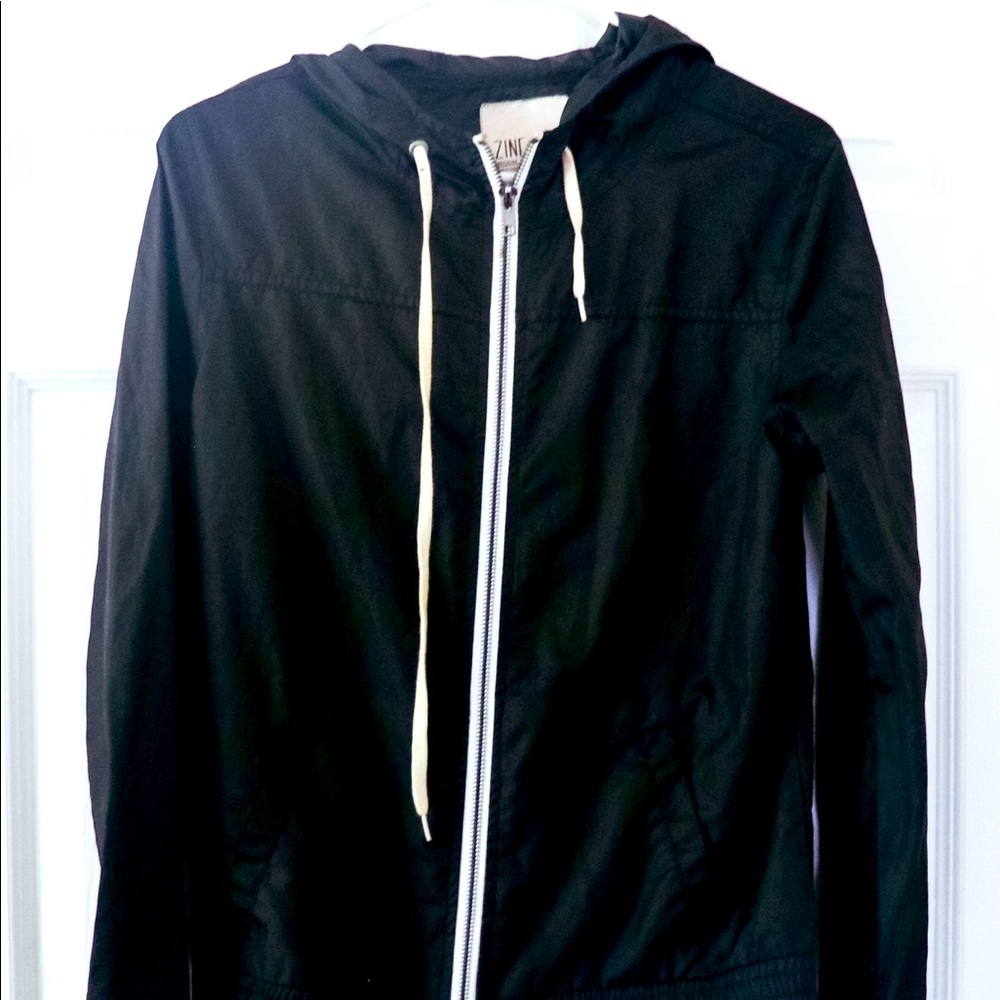Women’s Windbreaker Jacket